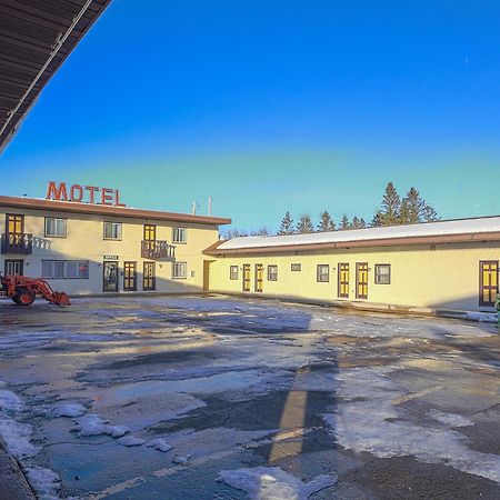 Love Hotels Silver Street By Oyo At Hurley Wi Extérieur photo