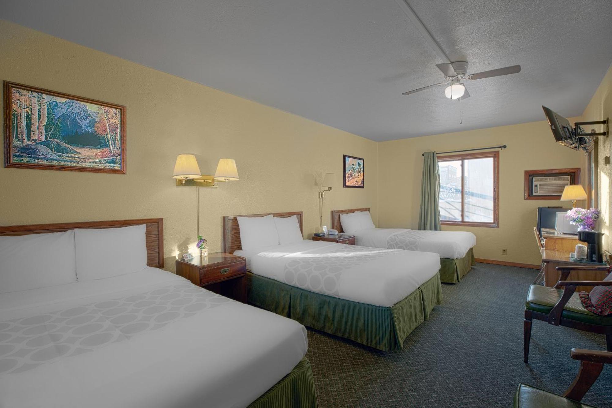 Love Hotels Silver Street By Oyo At Hurley Wi Extérieur photo